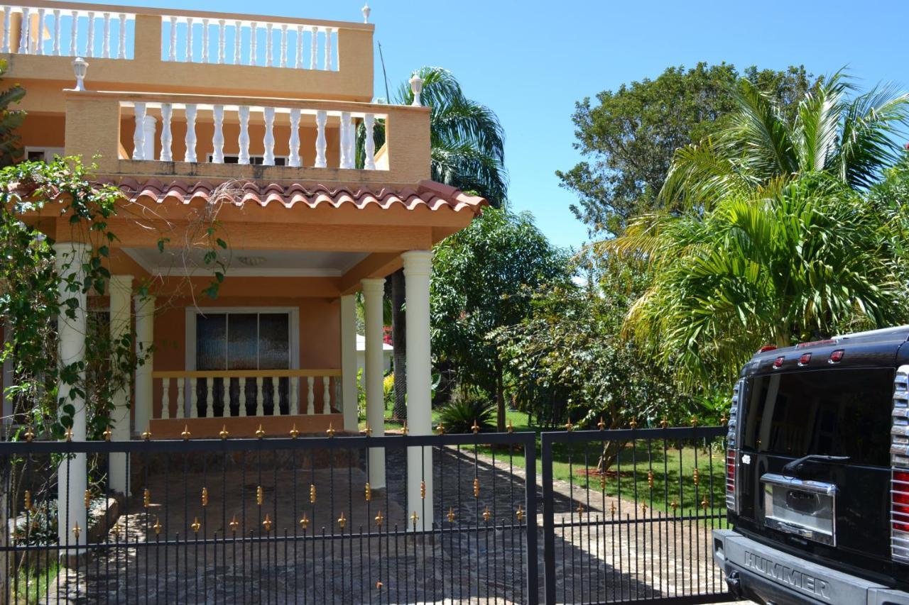 4 Bedroom Villa, Security, Private Pool, Ocean View Sosúa 外观 照片